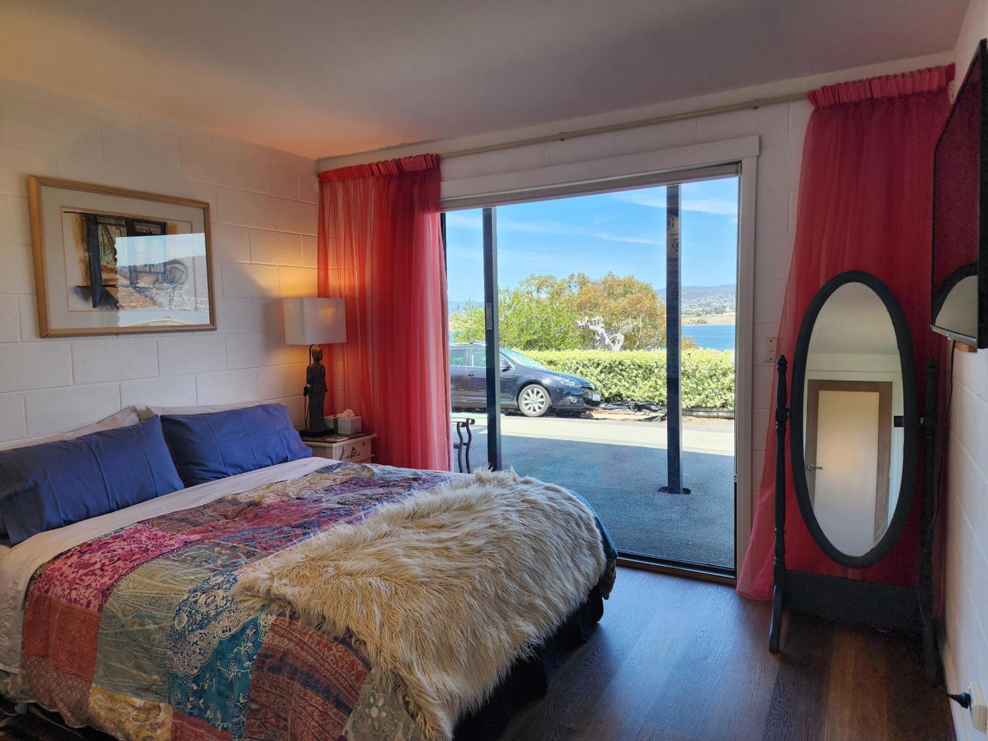 Waterfront Abode - 2 Bedrooms Hobart Dış mekan fotoğraf