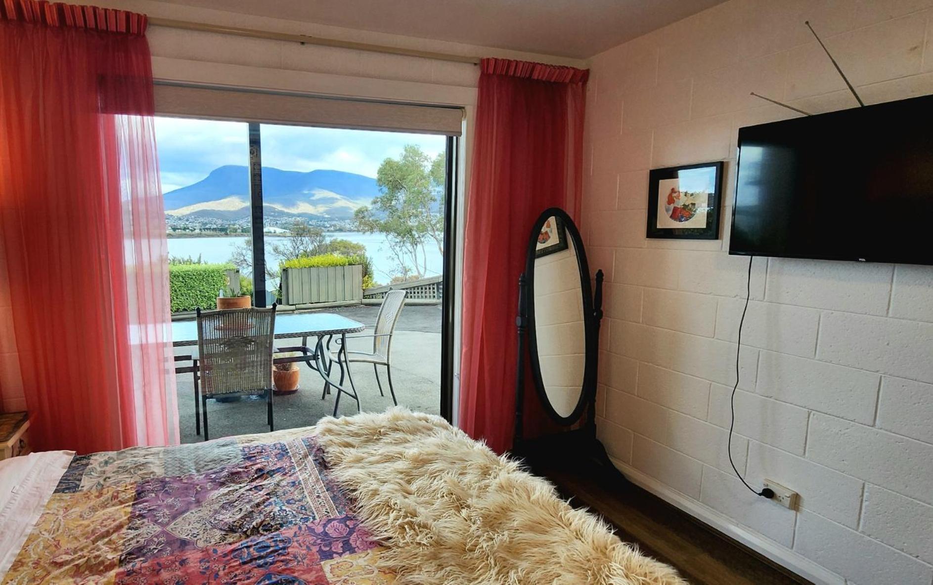 Waterfront Abode - 2 Bedrooms Hobart Dış mekan fotoğraf